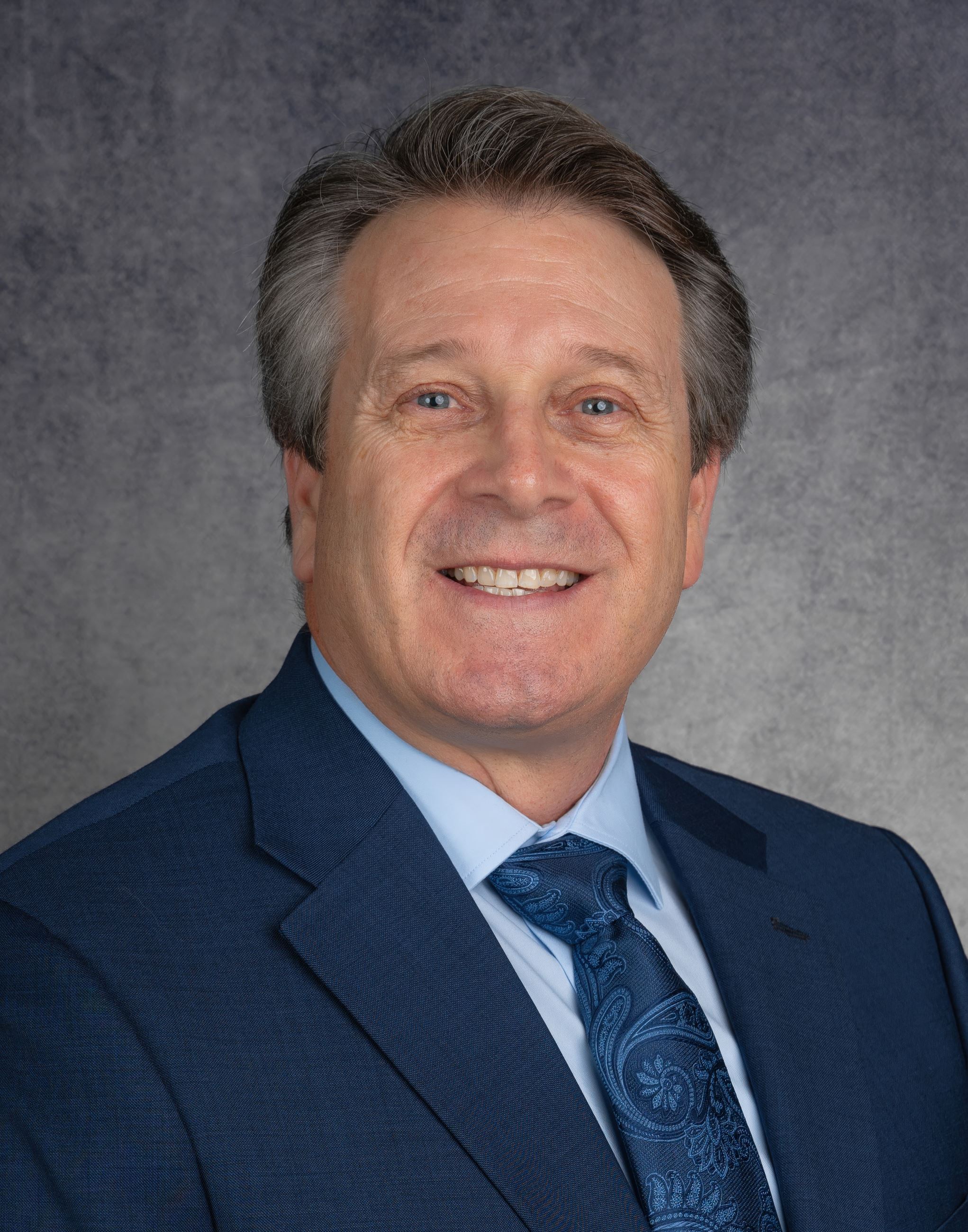 Photo of council member Thomas Hummer